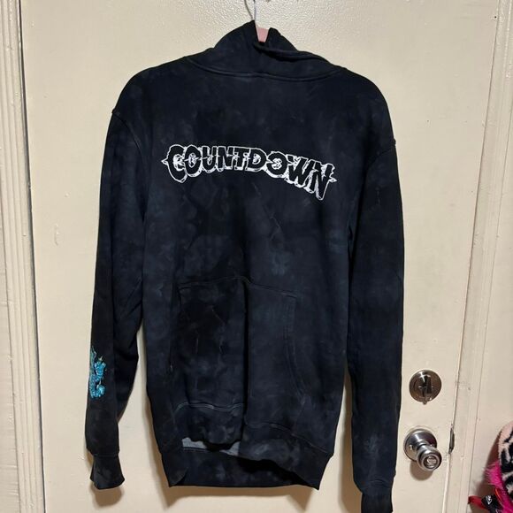 Countdown NYE Insomniac Hoodie size: Medium - Picture 2 of 3